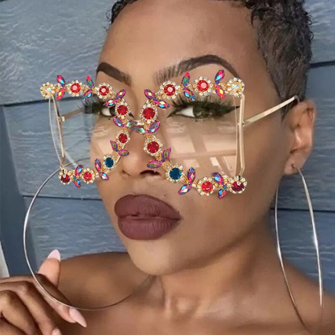 Round D Shaped Diamond Glasses Etsy