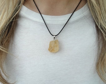 Natural Citrine Crystal Pendant | Raw Citrine Crystal Necklace | Healing Crystal | Natural Gemstone | Citrine | Boho Jewellery