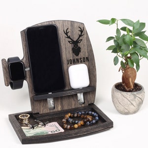Personalized Wood Docking Station, Anniversary Gifts for Husband, Birthday Gifts for Boyfriend, Charging Station, Personalized Gifts Men