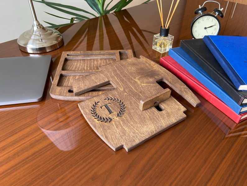 Personalized Docking Station Wood Organizer Nightstand Valet Boyfriend Gift Docking Station Anniversary Gifts Birthday Gift for Husband