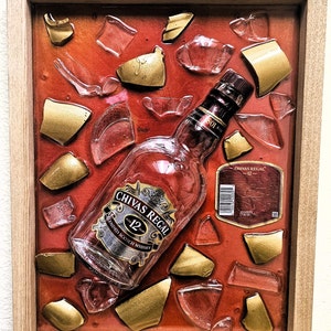 Chivas Regal Resin Art Broken Bottle, Resin Wall Art, Wall Art Framed, Epoxy Wall Art, Handmade Art, Whiskey Lovers, Home Wall Decor