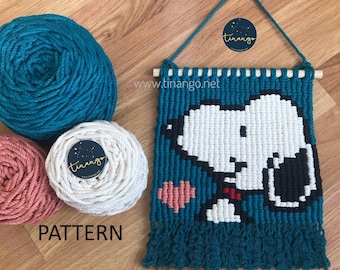 パターン。かわいい犬のピクセルマクラメパターン。モダンなホームデコレーションの壁掛け。初心者/中級者向けクラフトプロジェクト