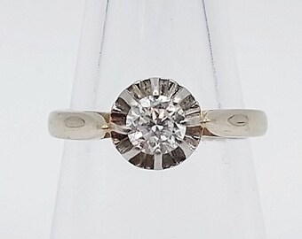 Bague solitaire art deco or 18k et platine ornée d'un diamant de 0,45 carats taille brillant (circa 1940)