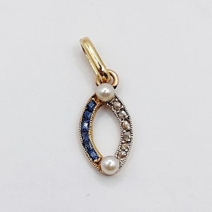 French art deco pendant 18k gold set with calibrated sapphires, rose cut diamonds and pearls (circa 1920)