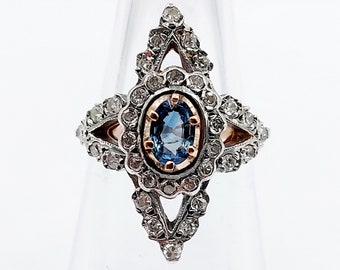 French victorian marquise ring 18k rose gold and silver set with a 0.50 carat sapphire surrounded by 34 old cut diamonds (circa 1900)