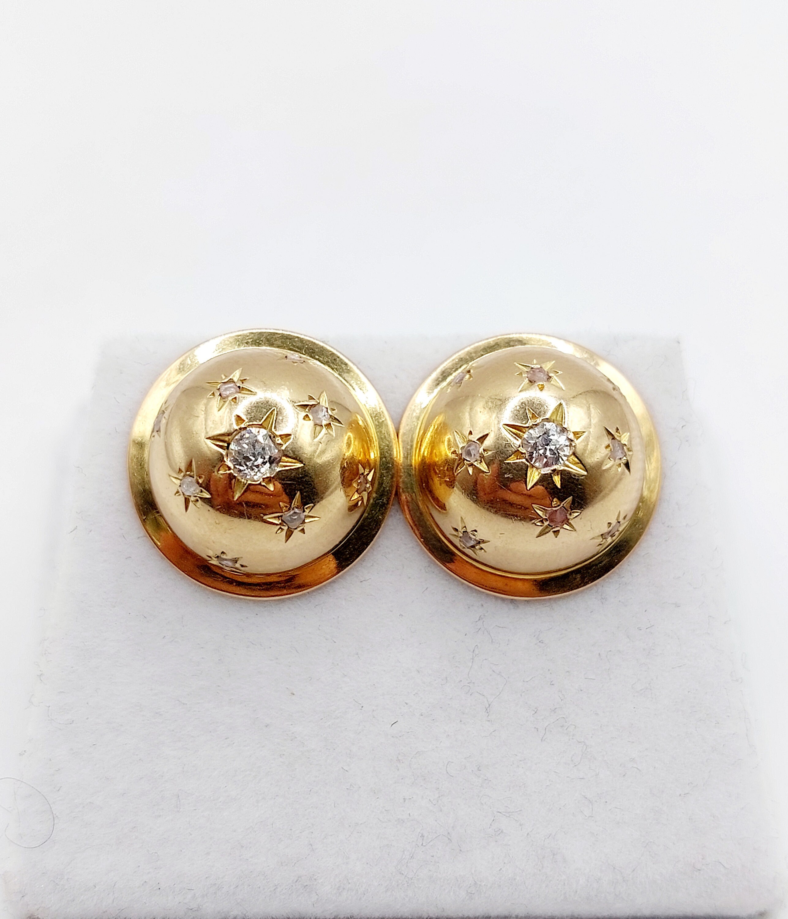 Puces D'Oreilles Art Déco En Or 18K Avec Diamants Anciens - Demi-Sphère, 0.20 Carats, Occasion