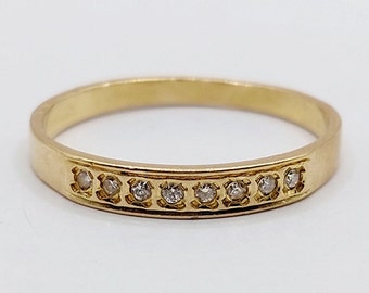 French half eternity band 18k gold set with 8 brilliant cut diamonds vintage art deco stacker