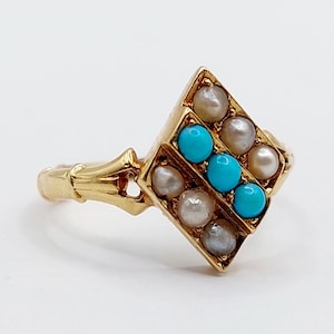French Antique marquise ring 18k gold set with lines of pearls and turquoise (circa 1920)
