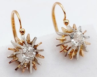 French victorian sleepers 18k rose gold set with cushion cut white pastes in prong setting (circa 1880) Lever-back earring