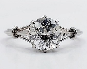 French art deco solitaire ring 18k white gold set with a 0.85 carat old cut diamond in a prong setting (circa 1930)