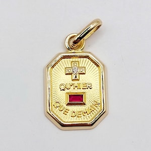 Colgante medalla de amor en oro de 18 quilates "+ que ayer - sólo mañana" maison AUGIS - L'Exclusive - Charm de amor