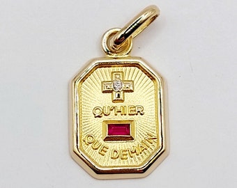 French Augis love charm 18k gold &quot;+ qu&#39;hier - que demain&quot; L’Exclusive - charm pendant love medal token