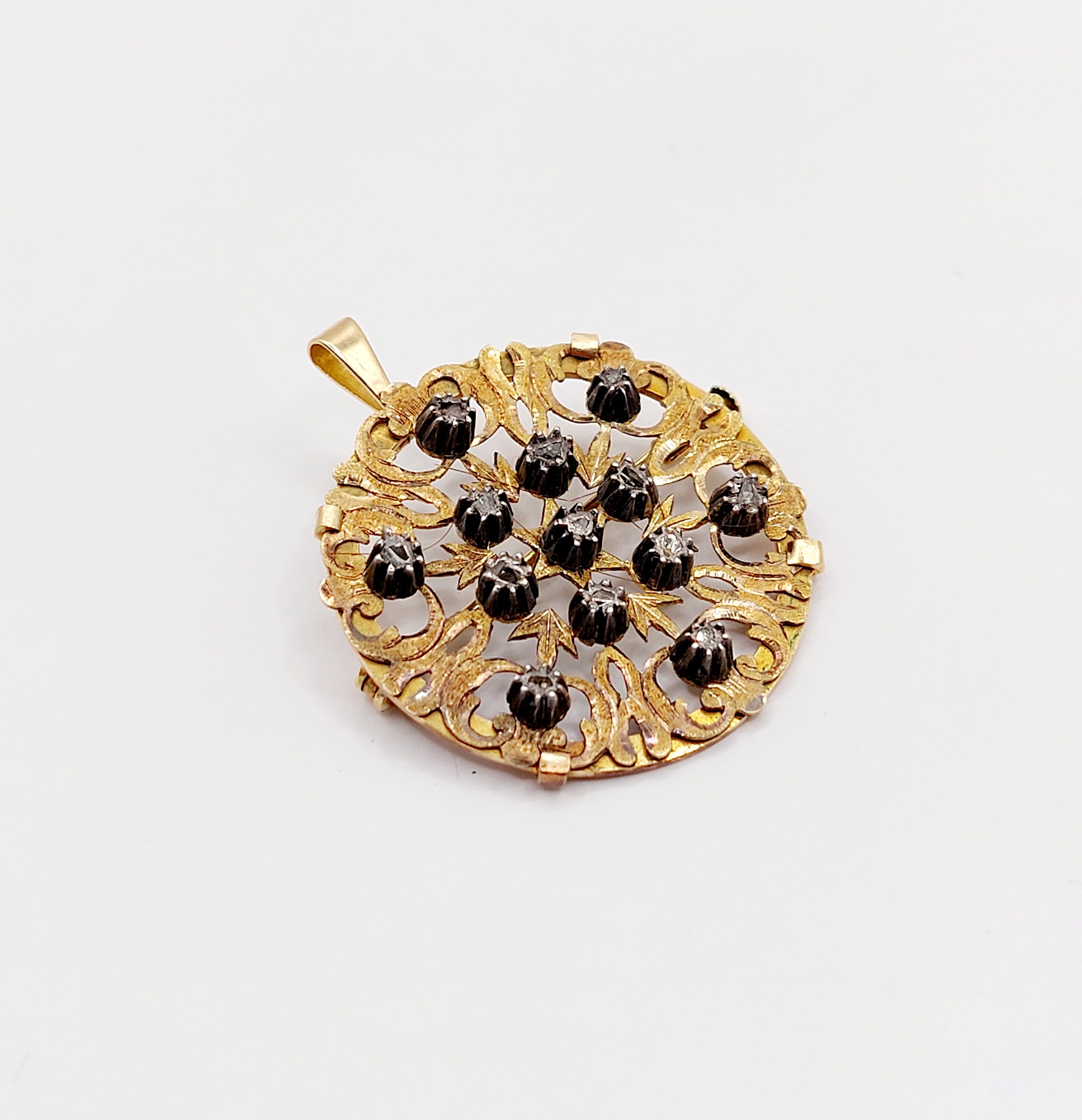 Pendentif Victorien Or 18k Diamant Et Roses Ciselées - Année 1850, Occasion
