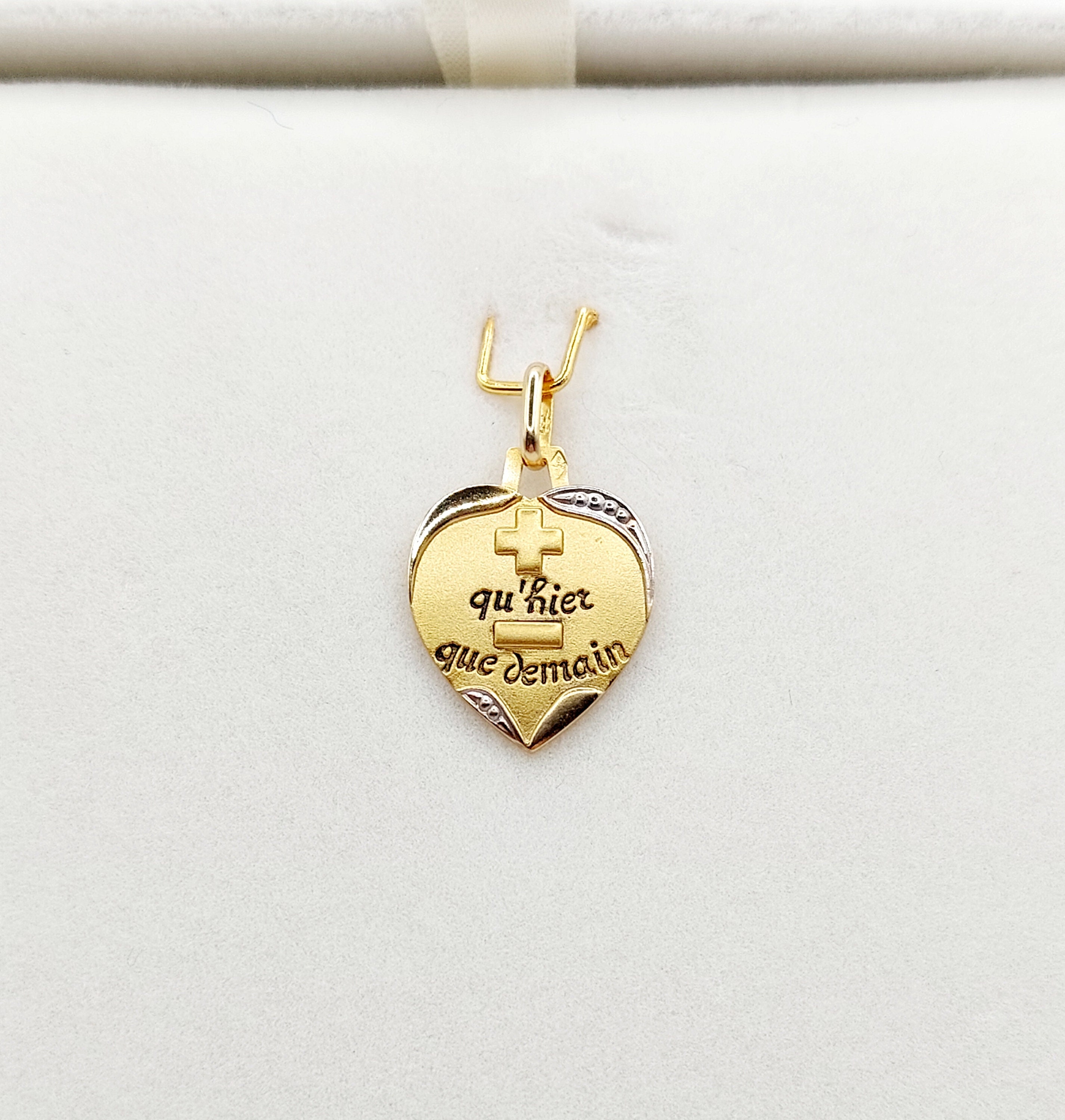French Augis Love Charm 18k Gold 