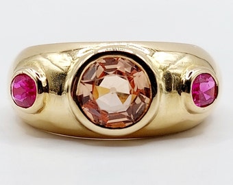 French bombé Domed ring 18k gold set with a 0.75 carats imperial topaz and oval rubies (circa 1960) art deco bangle