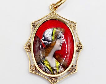 Broche Antique En Or 18k Avec Camée Blanc Sur Coquille - Bijou Ancien Et Précieux