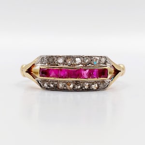 French Art deco ring 18k goldcalibrated synthetic rubies and rose cut diamonds (circa 1910)