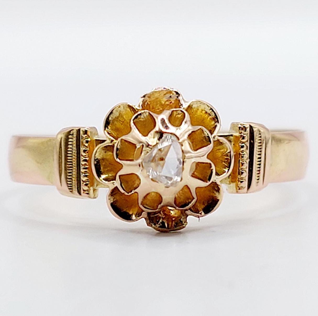 Bague Victorienne Or Rose 18k Avec Diamants Et Motif Trèfle - Taille 52 (circa 1880)