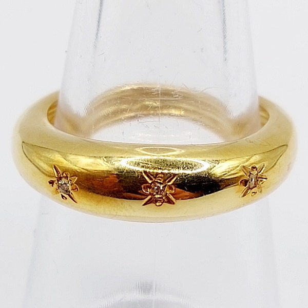 French antique ring 18k gold set with diamonds in a star setting (circa 1960) art deco donut