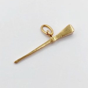 French Antique pendant 18k gold forming a riding whip (circa 1900) charm lucky