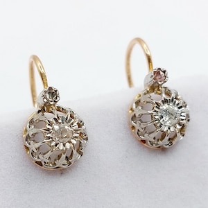 French antique sleeper earrings 18k gold set with 0.20 carats of old cut diamonds in fleur-de-lys setting (circa 1900) dormeuse lever back