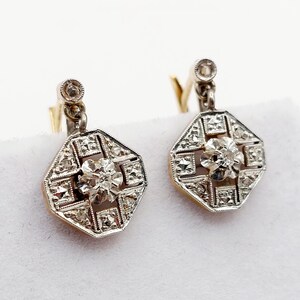 French art deco sleepers earrings 18k gold and platinum set with diamonds in a finely chiseled setting (circa 1920) lever back dormeuses