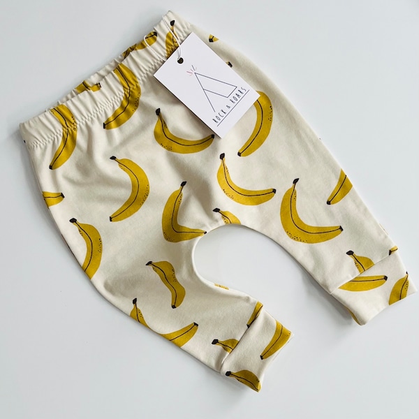 Leggings - Baby/Toddler - Banana print - Go Bananas - unisex Baby shower gift - 1st birthday gift - New baby - classic or harem