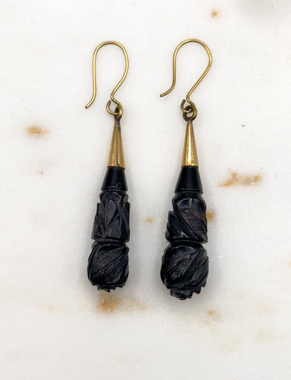 VICTORIAN Jet earrings, Victorian Mourning, carve… - image 7