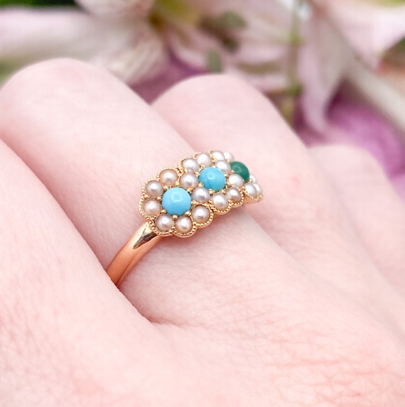 Victorian Turquoise & Seed Pearl Ring in 18Kt Sol… - image 6