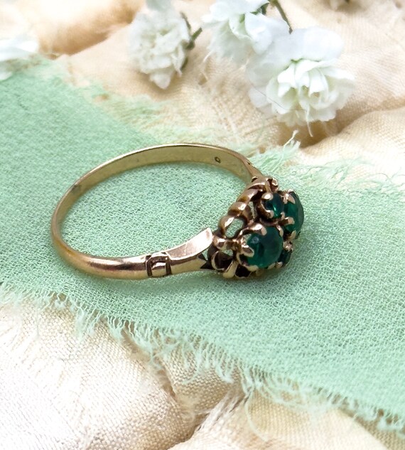 Edwardian Emerald Ring in Solid Gold, 10K Gold Em… - image 7