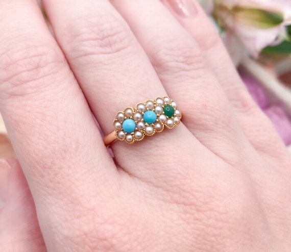 Victorian Turquoise & Seed Pearl Ring in 18Kt Sol… - image 4