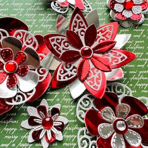 Flor de Pascua troquelada / Flores de encaje / Kit para tarjetas navideñas / Kit para tarjetas con flores DIY / Flores troqueladas de aluminio