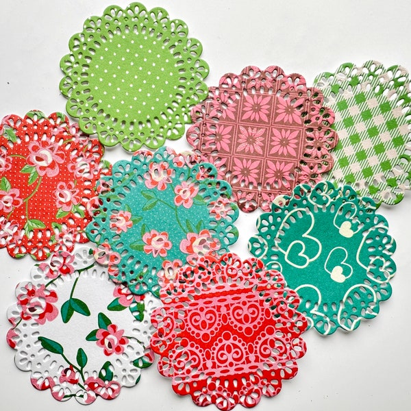 Gestanzte Deckchen | Florale Glitzerdeckchen | Scrapbook Deckchen Sets à 8 Stück | Größe 6cm