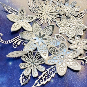 Kerstbloemen | Gestanste bloemen l Kerstkaartenset l Kerstdecor l Glitterbloemen l Kerststansen