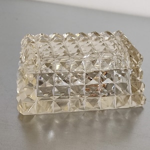 Boîte à bijoux ancienne en cristal taillé, commode en cristal lourd/boîte en verre/boîte à bonbons en cristal des années 1930