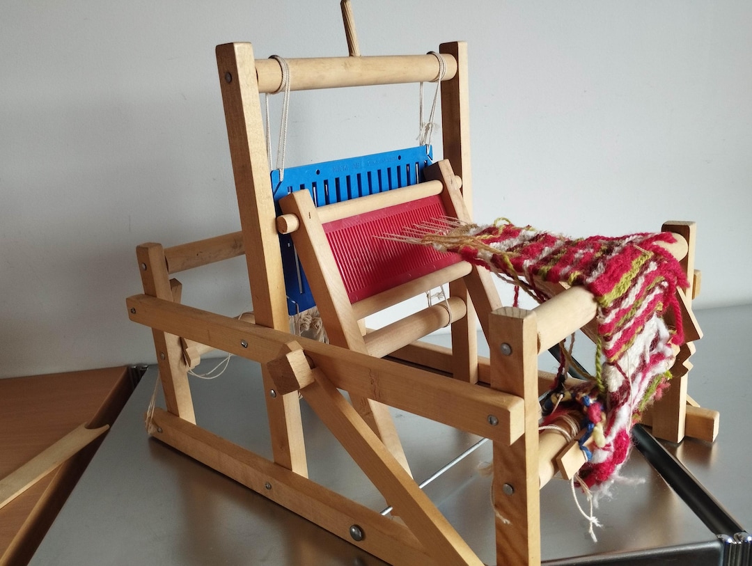 Vintage Wooden Sweden Tabletop Weaving Loom Micki Gemla in Working