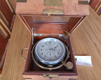 1943 年製、オリジナルの船舶用ドイツ製クロノメーター Gerh. Wempe
