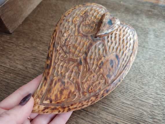 Vintage Handcrafted and Carved Wood Box Leaf Moti… - image 5