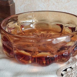 Vintage Hand-Blown Bohemian Amber Glass Bowl – Elegant Art Glass Dish, Mid-Century Home Decor, Collectible European Glassware 1950s