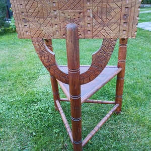 Neo-Gothic 3-Legged Oak Chair Vintage Antique Monks Stool German from Worpswede.