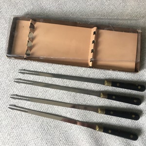 4Pcs Vintage Skewers Stainless Steel  Barbecue Skewers Reusable BBQ Sticks with bakelite handles 10 1/4&quot; Cocktail Skewers Cheese Skewers