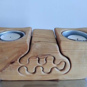 Portavelas de rompecabezas de madera maciza tallada a mano de diseño escandinavo años 80 firmado BS