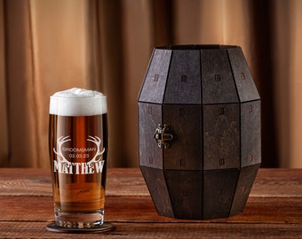 Groomsmen Gifts, Personalized Beer Glass in Wooden Barrel, Deer Antlers design, Best Man Proposal, Bachelor Party Gift