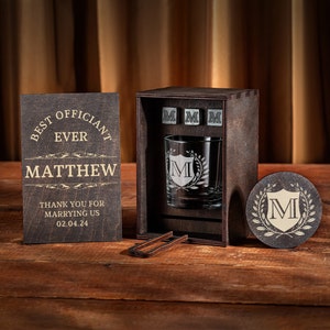 Wedding Officiant gift, Officiant proposal, Personalized whiskey glass in a wooden box, pastor appreciation gift