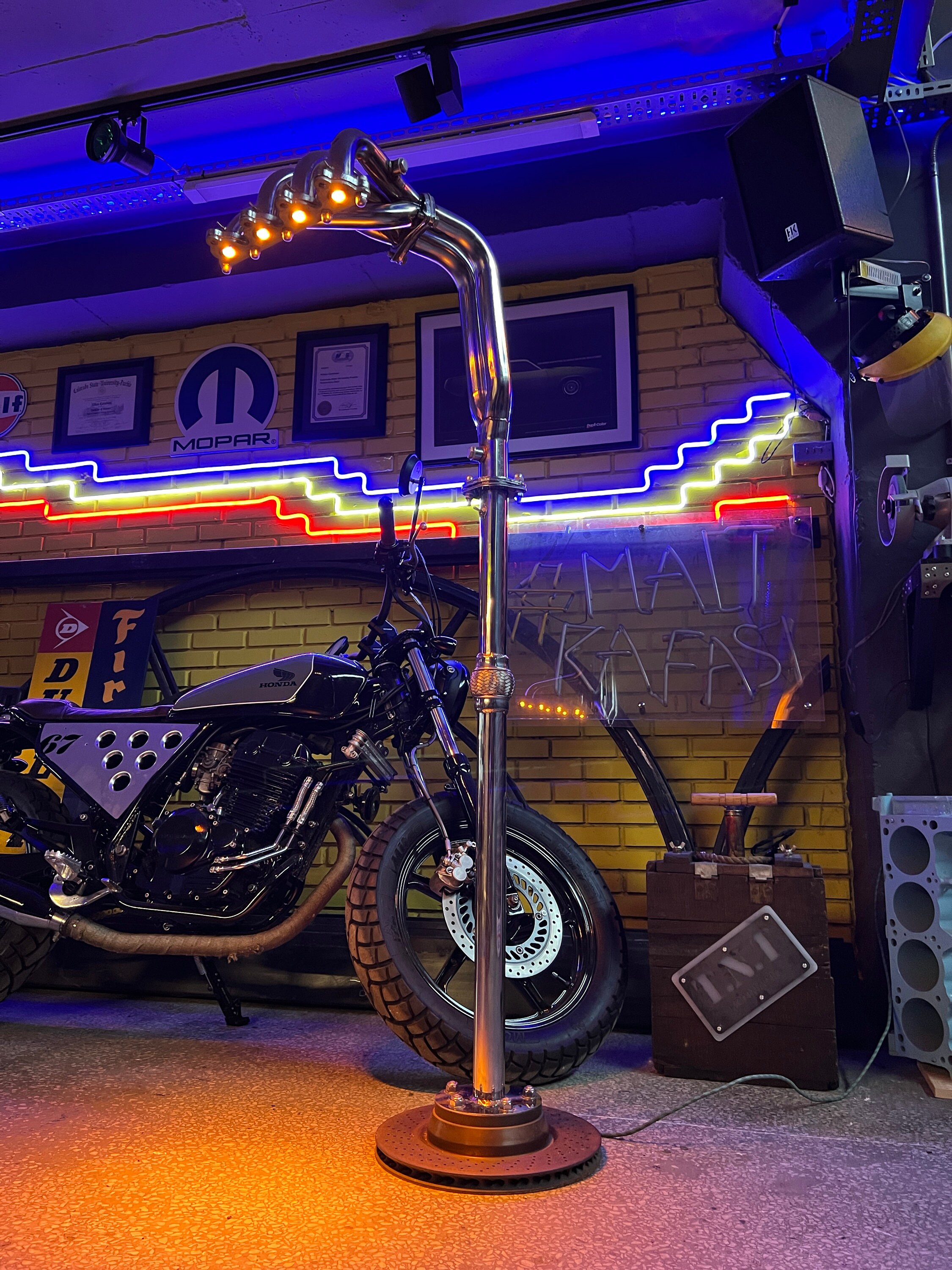 Exhaust Headers Floorlamp,exhaust Manifold Floorlamp,real Car Engine Parts,industrial Lamp,lamp