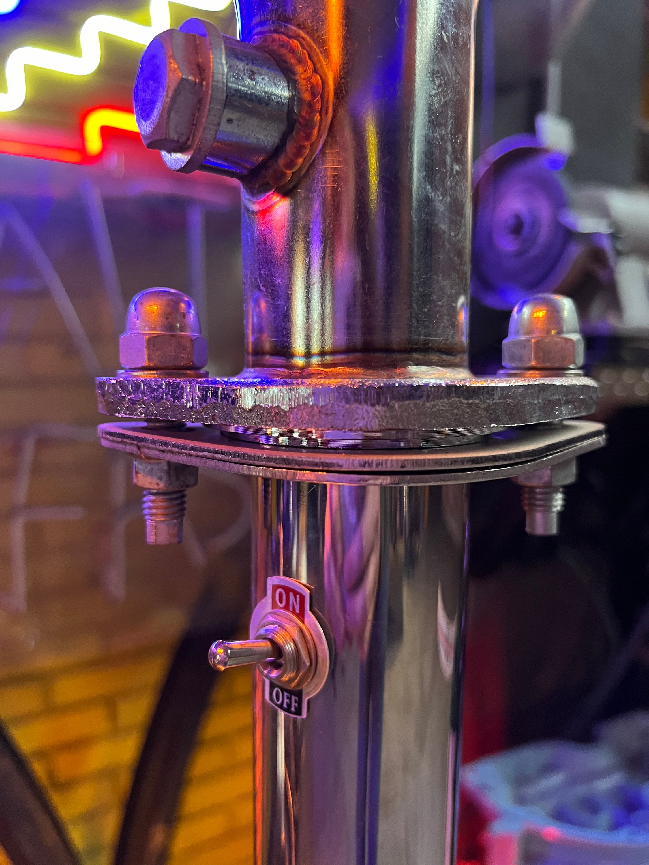 Exhaust Headers Floorlamp,exhaust Manifold Floorlamp,real Car Engine Parts,industrial Lamp,lamp