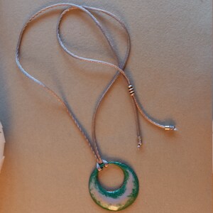 Pendentif Fantaisie En Émaux Sur Cuivre Signé J. Teyssier Limoges – XXème Siècle – Occasion