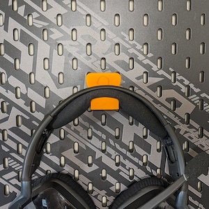 Headset Mount for Ikea Skadis Uppspel Pegboard