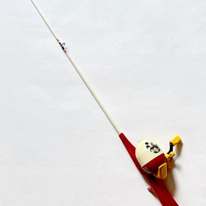 Vintage 1988 Zebco Disney Mickey Mouse Fishing Pole Reel-rod & Line Catch Em Kit - Etsy Vintage 1988 Zebco Disney Mickey Mouse Fishing Pole Reel-rod & Line Catch Em Kit - Etsy