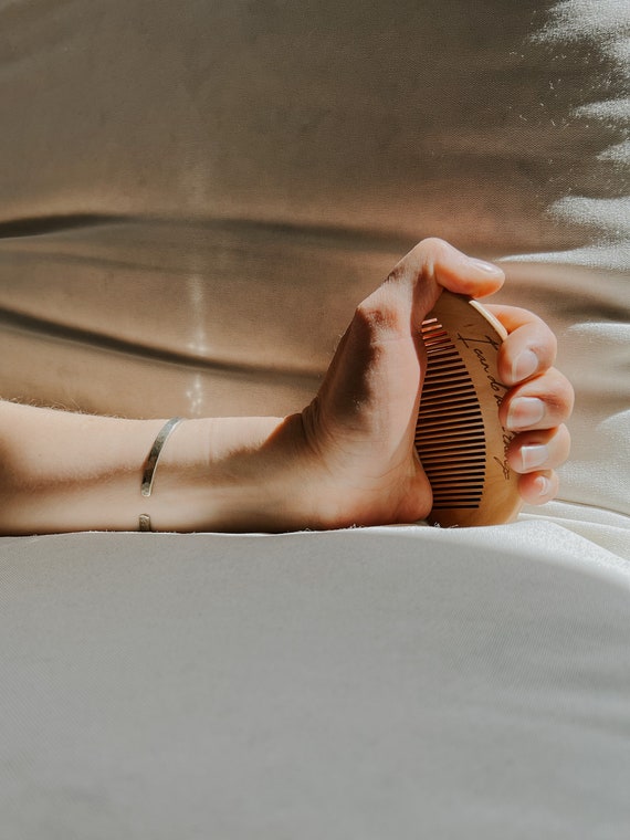 Engraved Wooden Labor Comb: Natural Birth Pain Relief
